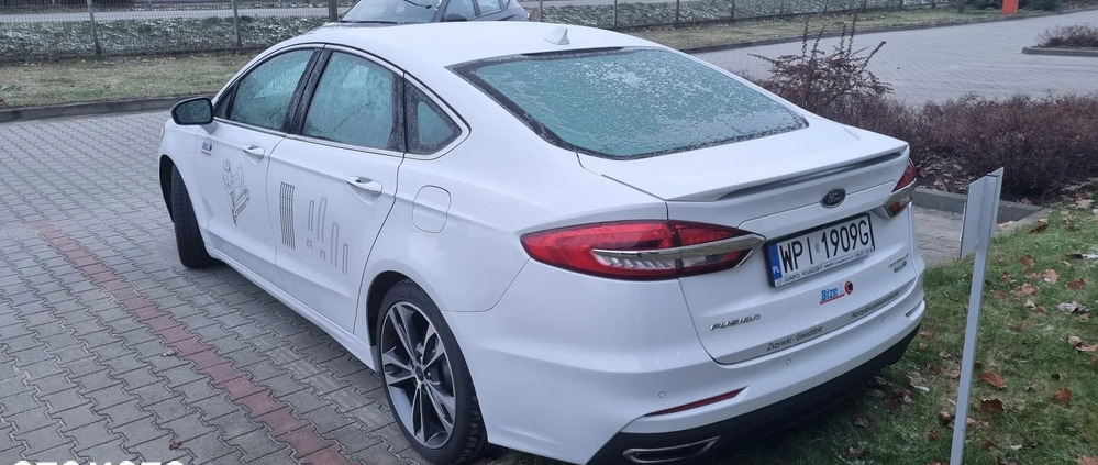 Ford Fusion cena 65900 przebieg: 81316, rok produkcji 2020 z Żyrardów małe 352